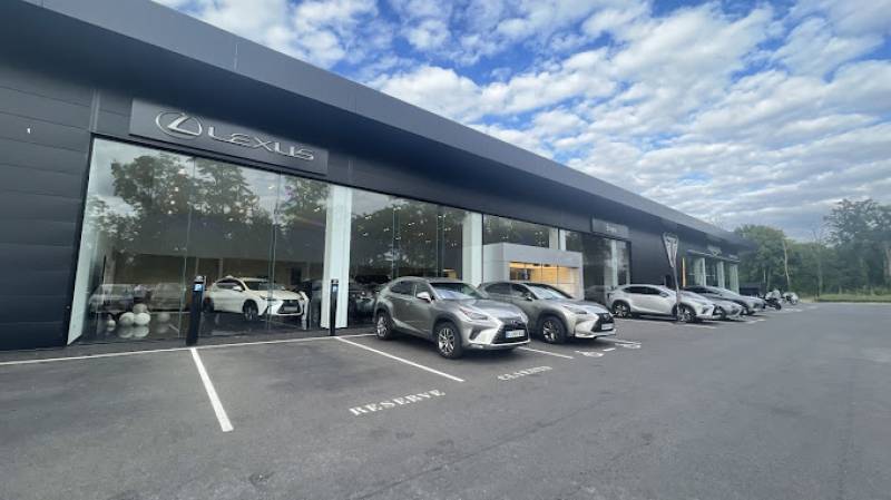 Concessionnaire automobile Eragny Lexus