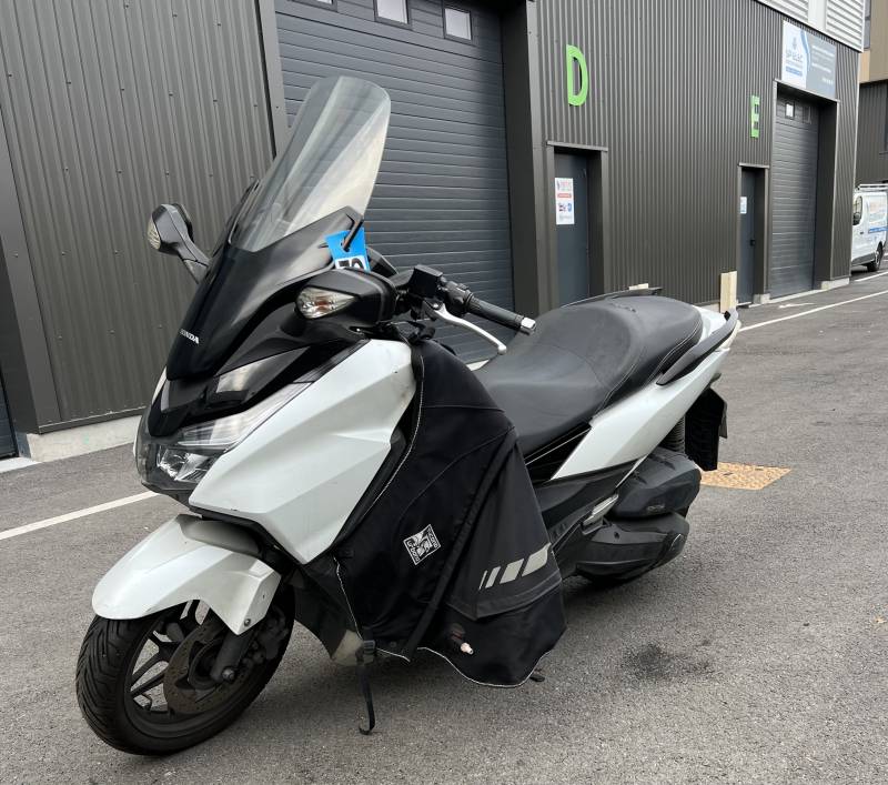 Scooter Honda Forza 125