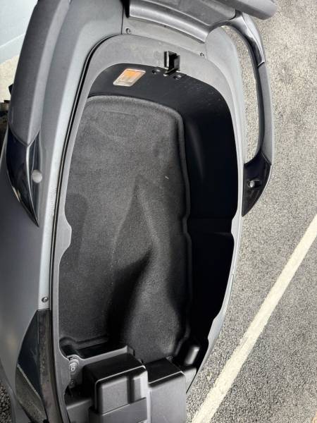 MP3 PIAGGIO 300 ie Sport